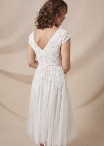 221336106-06-lorena-tulle-wedding-dress.jpg