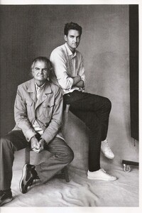 232779366_vogueespaa02.thumb.jpg.0e67ffe21278054d870ddfb20bc69d9d.jpg