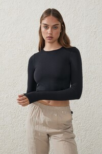 6335419-01-2.jpg
