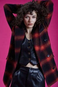 80964-FallFoliagePlaid-Alt3_1200x1800.jpg