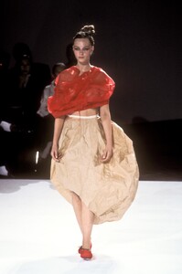 979499535_carolynpark-chapmancd9751.thumb.jpg.10a78a5ae3f5b53a62fb494a3af96cbf.jpg