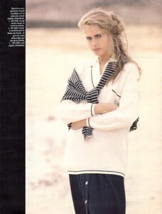 AnnaIT170688no24-25Navy08.thumb.jpg.e352569f2cdb9baf4e37e4fa10f5d48e.jpg