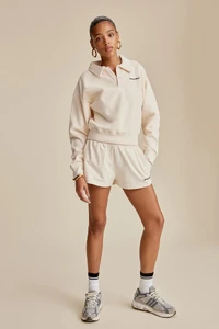 CLASSIC-LOGO-EMBROIDERED-DISCO-SHORT-CREAM-NAVY-7.webp