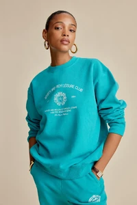 CREST-CREWNECK-TEAL-5.webp
