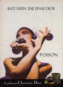 DiorPoisonPerfumeAdCpExtraFashionBeautyGrWinter8788.thumb.jpg.4c8c2d1570ba9ecfbe26e5fe18ba5f75.jpg
