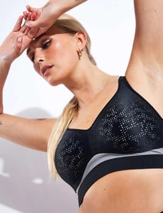 Goodmove-Freedom-To-Move-High-Impact-Sports-Bra-A-E-T336351-Black-Mix-0040.jpg