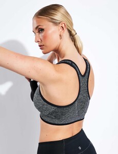 Goodmove-Reversible-Seamless-Medium-Impact-Sports-Bra-T336391-Black-Mix-0032.jpg