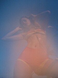 LOOK2_030_web_1b190b2d-d9ce-403e-93ec-502d733d2da5_2048x2048.jpeg