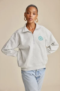 NY-COUNTRY-CLUB-QUARTER-ZIP-HEATHER-GRAY-6.webp