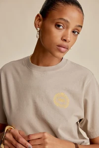 NY-COUNTRY-CLUB-T-SHIRT-ELEPHANT-5.webp