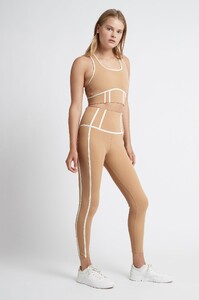 S6-221AA3001_HRFullLength_Leg_BEIGE-LIGHT-211049-Aje-60172_fullshot.jpeg