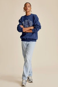 SRFC-CREWNECK-NAVY-6.webp
