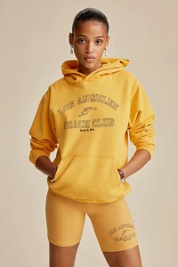 TRACK-CLUB-BIKER-SHORT-GOLD-5.webp