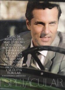 Vogue-Brasil-Agosto2011-ph-Franco-Amendola-02.thumb.jpg.0860b598cc16c6c6610435f436ea43f5.jpg