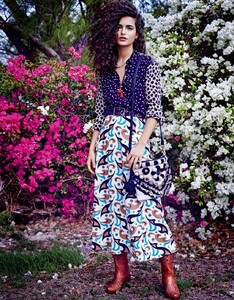 Vogue-Japan-August-2016-Chiara-Scelsi-by-Victor-Demarchelier-4.thumb.jpg.753299fd258f49b9c90e94b24677b410.jpg