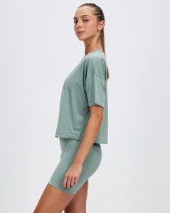 adidas-performance-2019-3139081-3.jpg