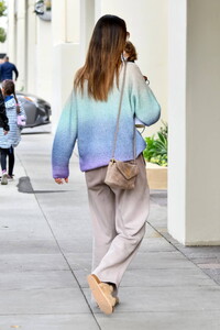 alessandra-ambrosio-is-casually-chic-in-a-fuzzy-sweater-and-sweatpants-while-visiting-a-nail-salon-in-santa-monica-california-070123_27.jpeg