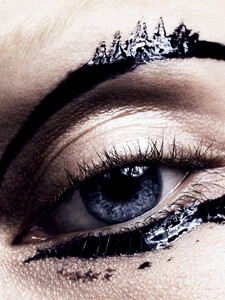 beauty_05.thumb.jpg.ab10ed4a2da06cc99c786d535165546d.jpg