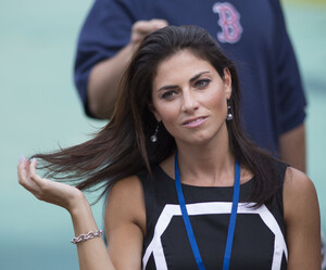 boston-red-sox-sideline-reporter-jenny-dell_9382315844_o.jpg