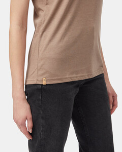 brown_graphic_llama_tee_TCW3502-2261_4.jpg