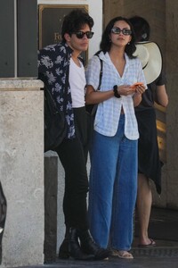 camila-mendes-leaves-her-hotel-in-miami-12-30-2022-4.jpg