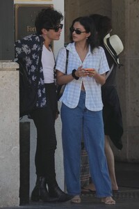 camila-mendes-leaves-her-hotel-in-miami-12-30-2022-6.jpg