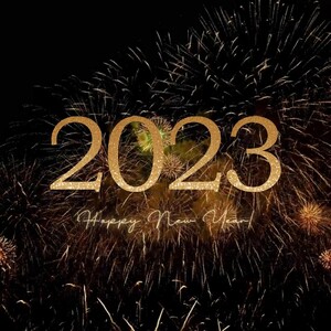canva-golden-animated-2023-happy-new-year-instagram-post-j7JCFoycfCQ.jpg.webp