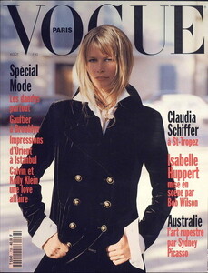 claudia_schiffer_7533_north_400x_white.jpg