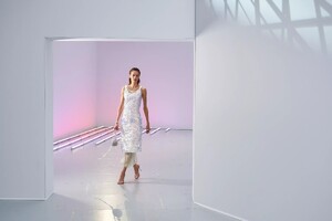 defile-acne-studios-printemps-ete-2021-paris-look-8.thumb.jpg.0366fb2fc21253d51f891cd3bdd7e823.jpg