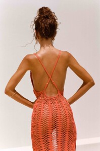 flook-the-label-ayla-dress-crochet-floral-coral-model-pool-001.jpeg