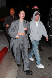 hailey-rhode-bieber-and-justin-bieber-at-the-birds-club-in-west-hollywood-01-06-2023-0.jpg