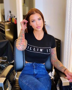if-you-like-ink-laurence-bedard-should-be-your-instagram-crush-24-photos-107.jpg