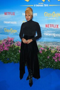janelle-monae-at-glass-onion-a-knives-out-mystery-premiere-in-paris-12-115-2022-6.jpg
