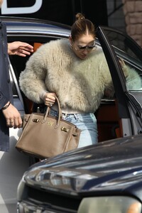 jennifer-lopez-photo-shoot-in-la-12-28-2022-1.jpg