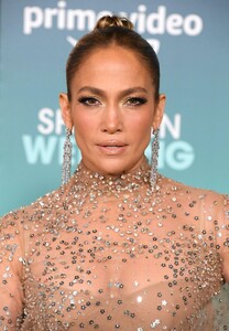 jennifer-lopez-shotgun-wedding-premiere-in-hollywood-01-18-2023-3.jpg