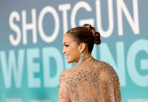 jennifer-lopez-shotgun-wedding-premiere-in-hollywood-01-18-2023-6.jpg