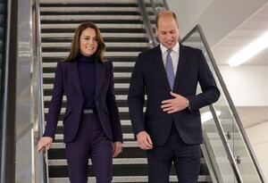 kate-middleton-arrives-at-logan-international-airport-in-boston-11-30-2022-0.jpg