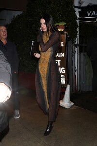 kendall-jenner-at-giorgio-baldi-in-santa-monica-01-04-2023-0.jpg