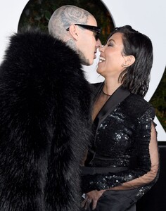 kourtney-kardashian-and-travis-barker-at-2022-gq-men-of-the-year-party-in-west-hollywood-11-17-2022-4.jpg