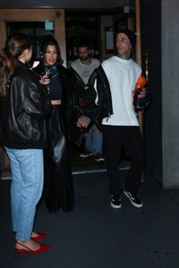 kourtney-kardashian-and-travis-barker-on-a-double-date-night-with-addison-rae-and-omer-fedi-in-los-angeles-01-19-2023-12.jpg