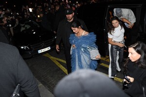kylie-jenner-arrives-at-maison-margiela-fashion-show-in-paris-01-22-2023-1.jpg
