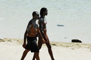 laura-harrier-and-sam-jarou-at-a-beach-in-pantelleria-07-29-2022-6.jpg