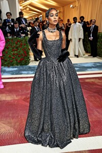 laura-harrier-at-met-gala-celebrating-in-america-an-anthology-of-fashion-in-new-york-05-02-2022-1.jpg