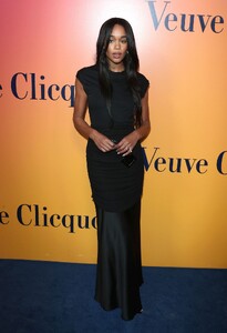 laura-harrier-at-solaire-culture-exhibit-in-celebration-of-veuve-cliquot-s-250th-anniversary-in-beverly-hills-10-25-2022-4.jpg