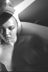 lindsey_wixson01__.thumb.jpg.43a41eec0a66c84d79a69175ddca3f34.jpg