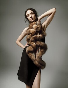 mariacarla-bergdorfs16.thumb.jpg.c72a95b19bb04f20d4aff31cea6be069.jpg