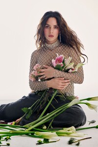 mcuk-adriaarjona-04-0666-c.jpg_2000x3000.jpg