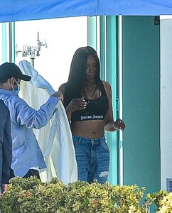 naomi-campbell-at-a-photoshoot-in-miami-beach-10-23-2022-2.jpg