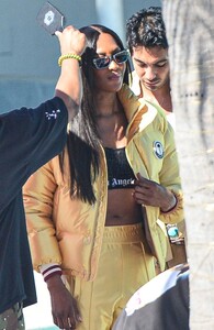 naomi-campbell-at-a-photoshoot-in-miami-beach-10-23-2022-5.jpg
