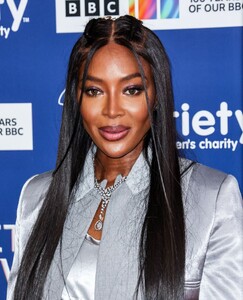 naomi-campbell-at-variety-club-showbusiness-awards-2022-in-london-11-21-2022-0.jpg